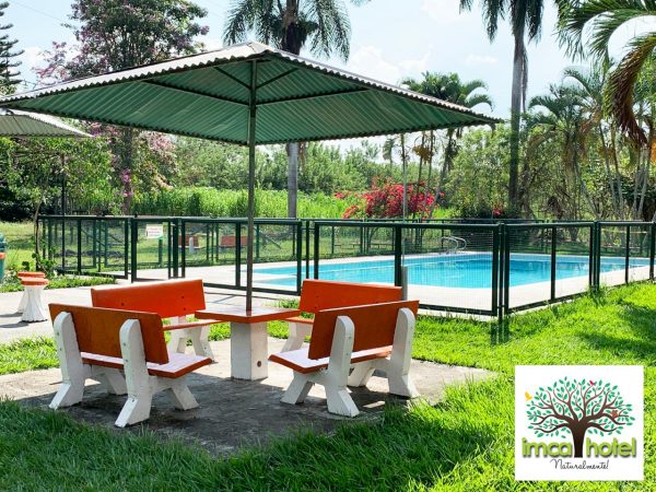 PISCINA IMCA HOTEL
